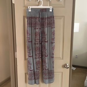 Wide leg pants